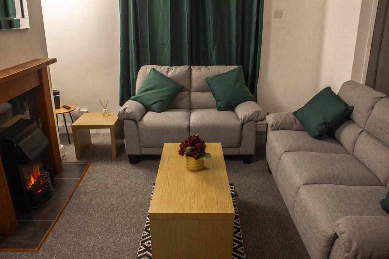Business Friendly 3Br Home - King Size Beds & Centrally Located Swansea Exterior foto